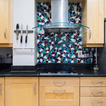 Steps From Hyde Park 2Br 2Bath Sleeps 6 Apartamento Londres Exterior foto